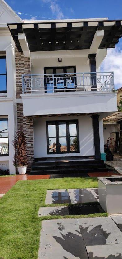Sky Blue Resort Утакаманд Экстерьер фото